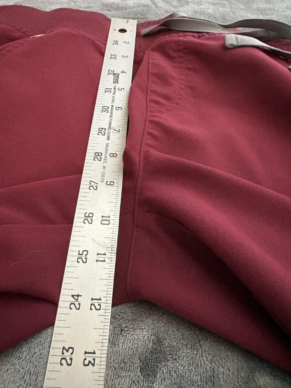 FIGS Women's Zamora Jogger Scrub Pants S Burgundy Healthcare Nursing Medical - Picture 10 of 11